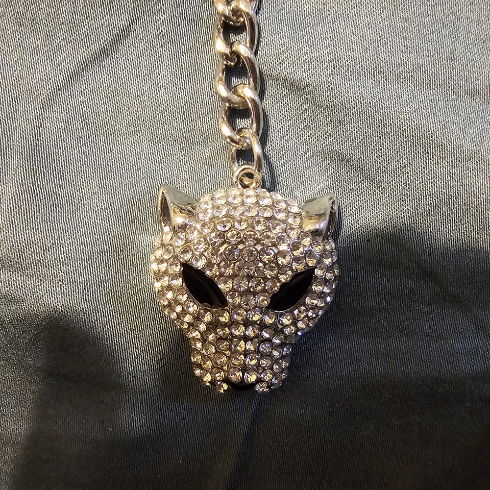Effy NWOT Faux Diamond Panther Keychain - Picture 2 of 4